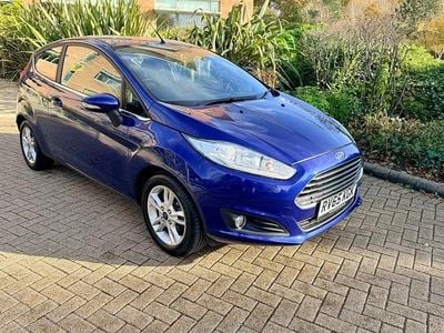 Blue Used 2015 Ford Fiesta Zetec Hatchback | £3,494 (Good price)