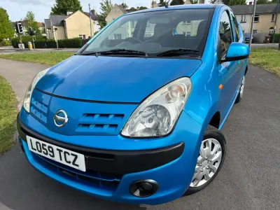 Used Nissan Pixo Tekna 68 HP (50 kW) 2010 Blue Hatchback