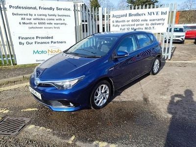Used Toyota Auris Hybrid 2016 Blue Hatchback