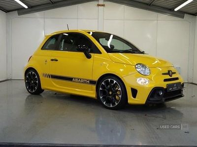 Used Abarth 595 Competizione 180 HP (132 kW) 2017 Yellow Hatchback