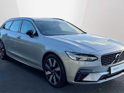 Silver dawn New 2025 Volvo V90 Plus Estate | £46,491 (Fair price)