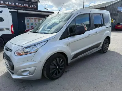 Used Ford Tourneo Connect Zetec 115 HP (84 kW) 2015 Silver MPV