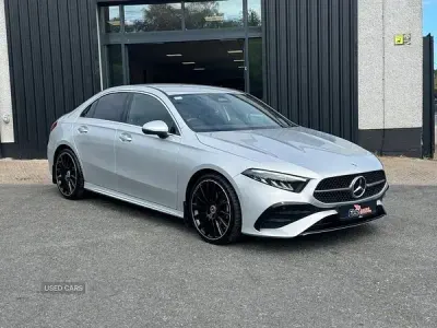 Begagnad Mercedes A200 Executive 150 HK (110 kW) 2023 Silver Sedan