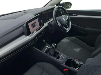Used VW Golf VIII Life 115 HP (84 kW) 2024 Hatchback