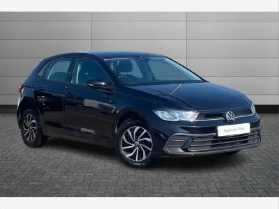 Used VW Polo Life 95 HP (69 kW) 2024 Black Hatchback