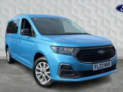 Used Ford Grand Tourneo Connect Titanium 2023 Blue MPV