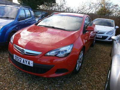 Red Used 2012 Vauxhall Astra Sport Hatchback | £4,295