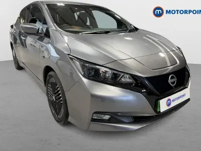 Używany Nissan Leaf N-Connecta 110 kW (150 KM) 2022 Szary Hatchback