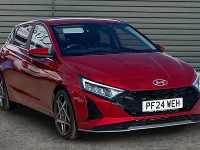 Used Hyundai i20 Ultimate 101 HP (74 kW) 2024 Red Hatchback