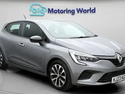 Usado Renault Clio V Evolution 90 HP (66 kW) 2023 Cinzento Citadino