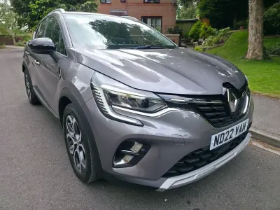 Used Renault Captur SE 89 HP (65 kW) 2022 Grey SUV