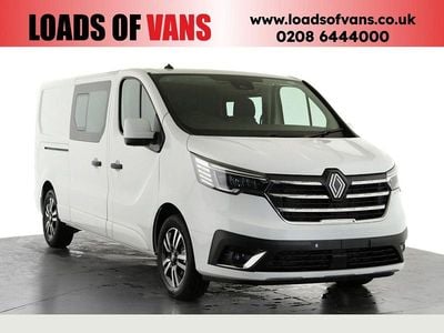 New Renault Trafic 2026 White
