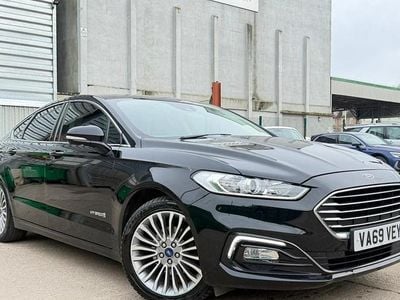 Used Ford Mondeo Titanium 187 HP (137 kW) 2019 Black Sedan