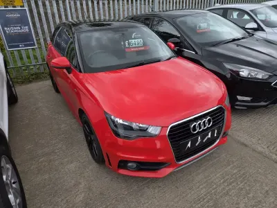 Usado Audi A1 S-Line 2012 Rojo Utilitario