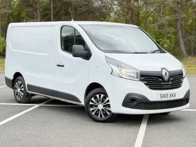 Gebraucht Renault Trafic Business 2018 Weiß Van / Kleinbus