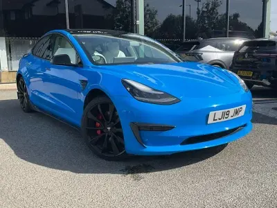Begagnad Tesla Model 3