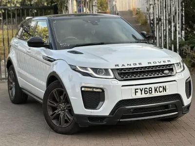 Used Land Rover Range Rover evoque Landmark 180 HP (132 kW) 2018 White Estate