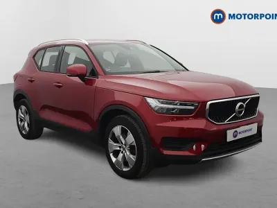 Used Volvo XC40 Momentum 2018 Red SUV