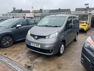 Usado Nissan NV200 Acenta 90 CV (66 kW) 2014 Gris Monovolumen