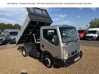 Used Nissan Cabstar 136 HP (100 kW) 2014 Silver Pickup