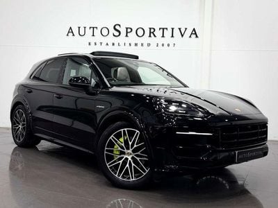 Begagnad Porsche Cayenne 2023 Svart SUV