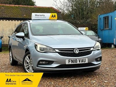 Used Vauxhall Astra 110 HP (80 kW) 2018 Silver Estate