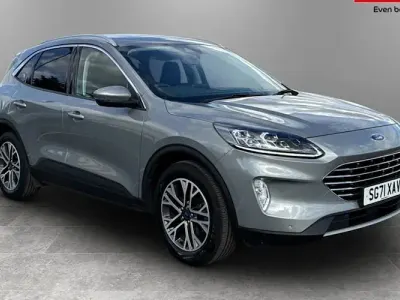 Used Ford Kuga Titanium 150 HP (110 kW) 2020 Silver SUV