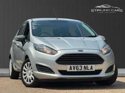 Used Ford Fiesta Style 75 HP (55 kW) 2013 Silver Hatchback