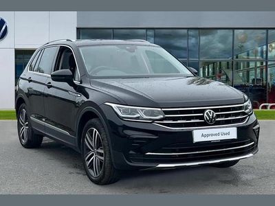 Used VW Tiguan Elegance 200 HP (147 kW) 2023 Black SUV