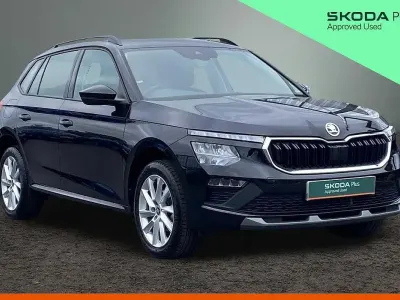 Käytetty Skoda Kamiq SE 70 HP (51 kW) 2025 Musta Katumaasturi