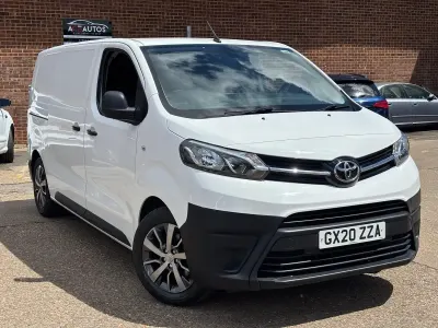 Used Toyota Proace 120 HP (88 kW) 2020 White MPV