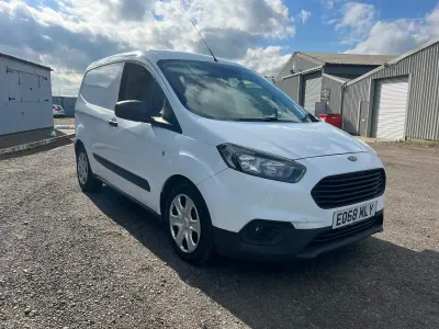Used Ford Transit Courier Trend 100 HP (73 kW) 2018 White Van