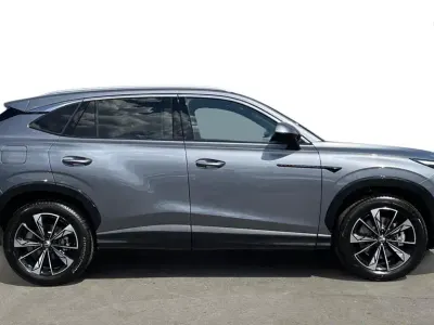 New MG HS 2026 Grey SUV