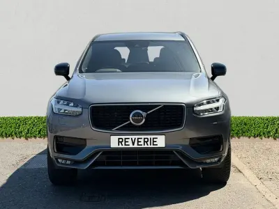 Usado Volvo XC90 R-Design 250 HP (183 kW) 2020 Cinzento SUV