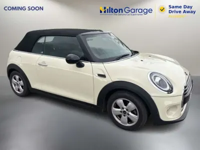 Begagnad Mini Cooper Cabriolet 2018 Vit Cab