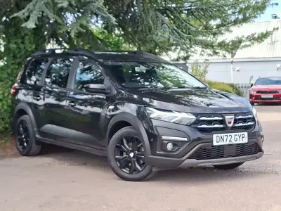 Used Dacia Jogger Extreme 109 HP (80 kW) 2022 Black MPV