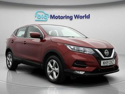 Red Used 2019 Nissan Qashqai Acenta Premium SUV | £12,300 (Good price)