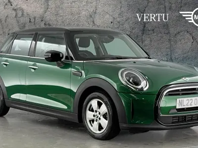 Begagnad Mini Cooper Classic 136 HK (100 kW) 2005 Halvkombi