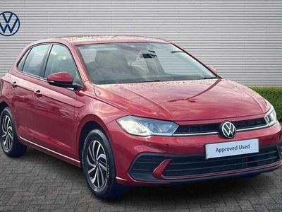 Usado VW Polo Life 95 HP (69 kW) 2024 Vermelho Citadino