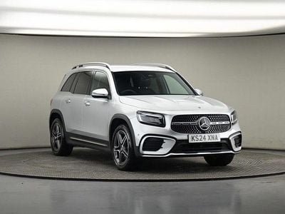 Mercedes GLB220
