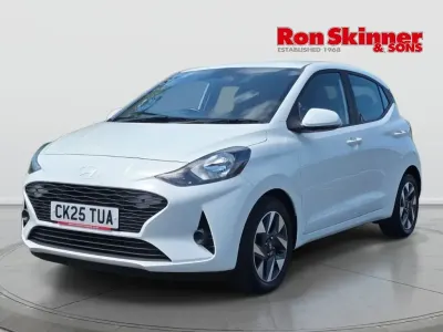 Used Hyundai i10 Advanced 2025 White Hatchback