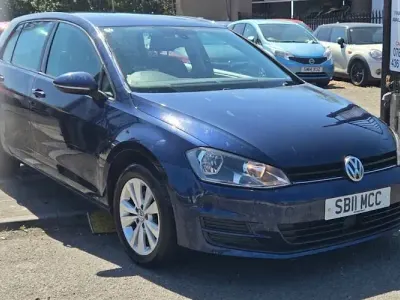 Used VW Golf VII SE 122 HP (89 kW) 2013 Blue Hatchback