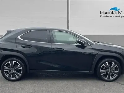 Used Lexus UX 250h 180 HP (132 kW) 2023 Black SUV