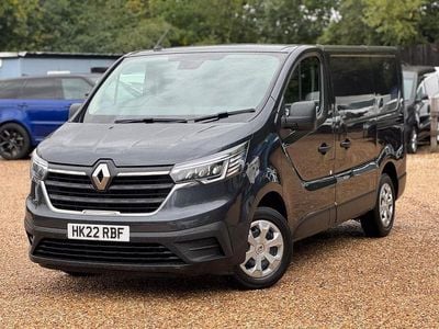 Grey Used 2022 Renault Trafic Business MPV | £11,444 (Good price)