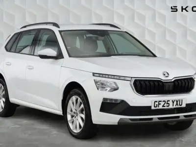 Used Skoda Kamiq SE 94 HP (69 kW) 2025 Moon white metallic SUV