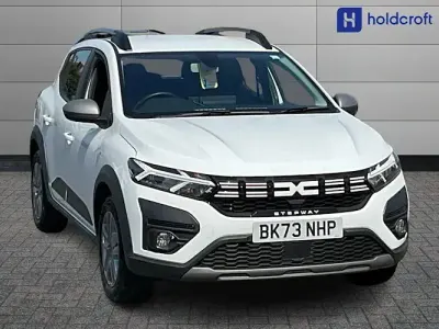 Used Dacia Sandero Expression 91 HP (66 kW) 2023 White Hatchback