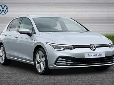 Used VW Golf VII Style 150 HP (110 kW) 2020 Silver Hatchback