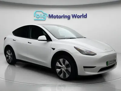 Used Tesla Model Y Long Range AWD 378 kW (514 HP) 2023 White SUV