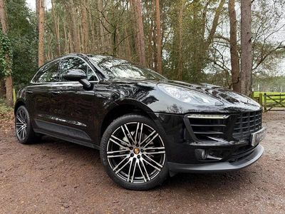 Black Used 2015 Porsche Macan S SUV | £24,995 (Fair price)