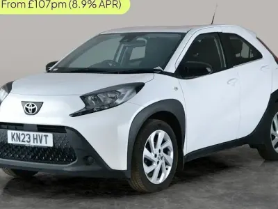 Używany Toyota Aygo X PURE 72 KM (52 kW) 2025 SUV